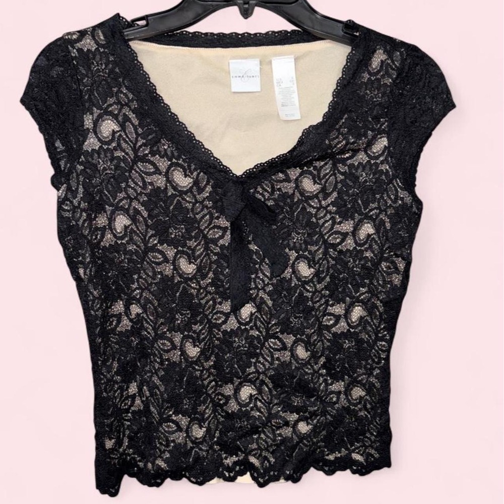 Emma James Black Floral Lace Short Sleeve Top Nude Lining Women Small Y2K Bow